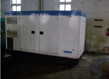 勐腊康明斯150kw大型柴油二手发电机组