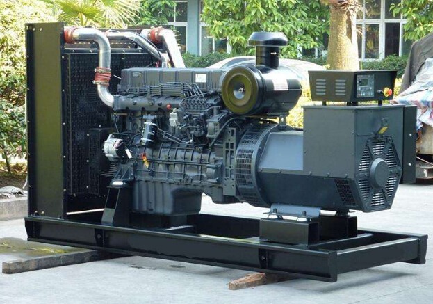 勐腊全新本田150kw大型柴油发电机组